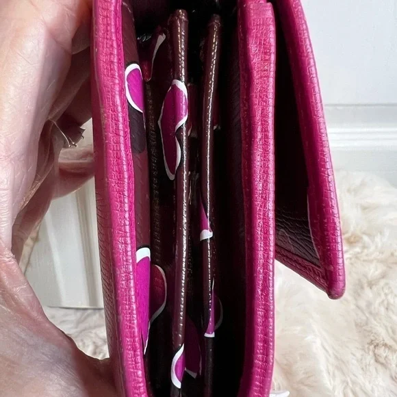 GUCCI LOVELY HEART INTERLOCKING GG LEATHER WALLET